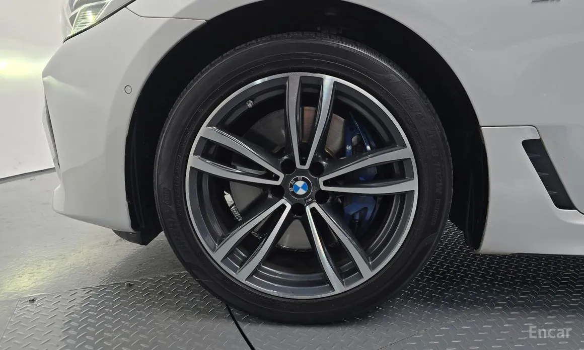 Фото 5 - BMW Gran Turismo