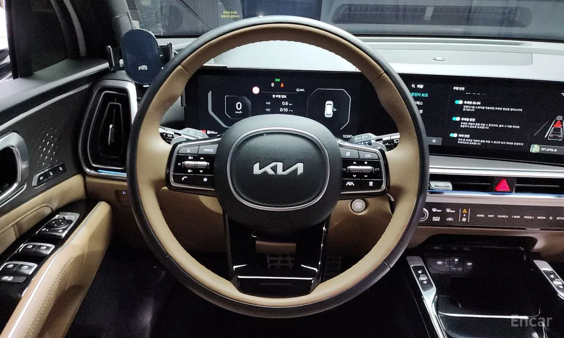 Фото 13 - Kia Sorento