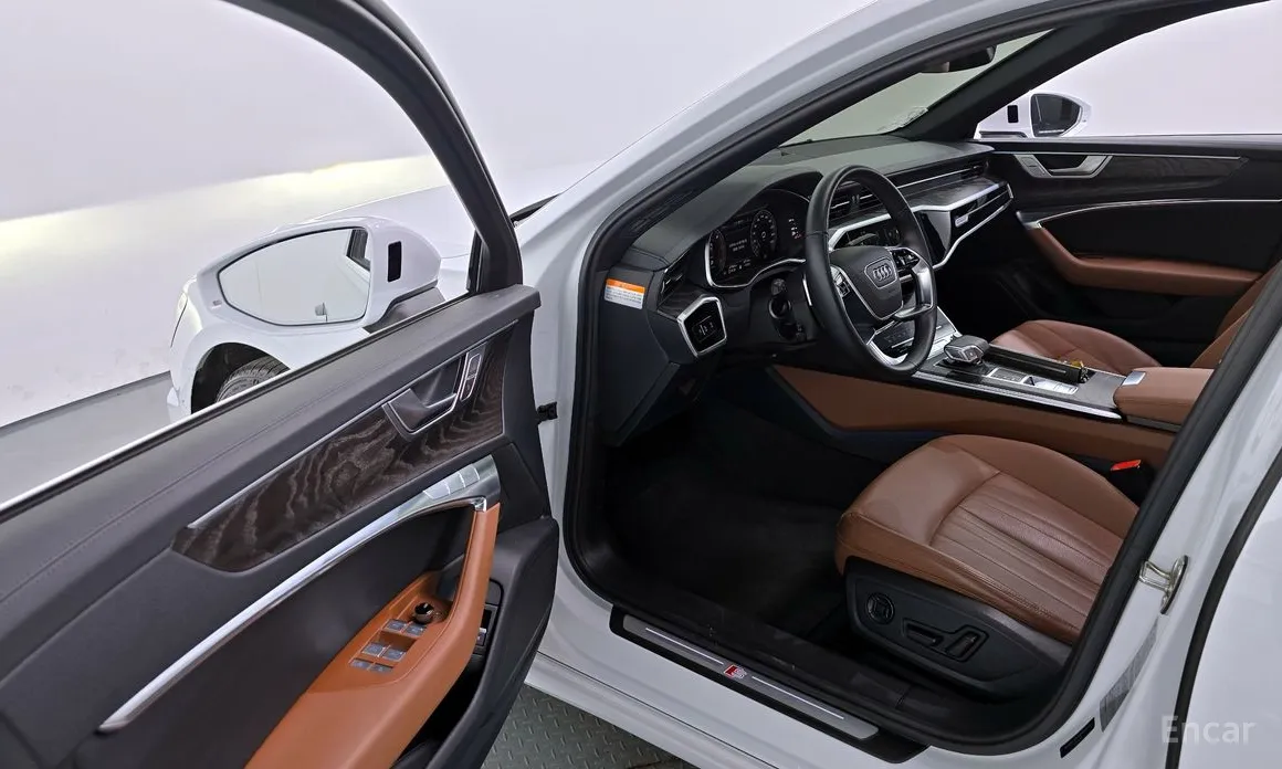 Фото 10 - Audi A6