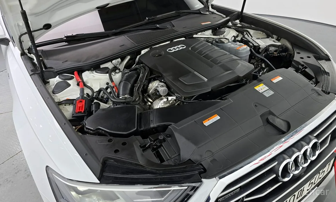 Фото 6 - Audi A6