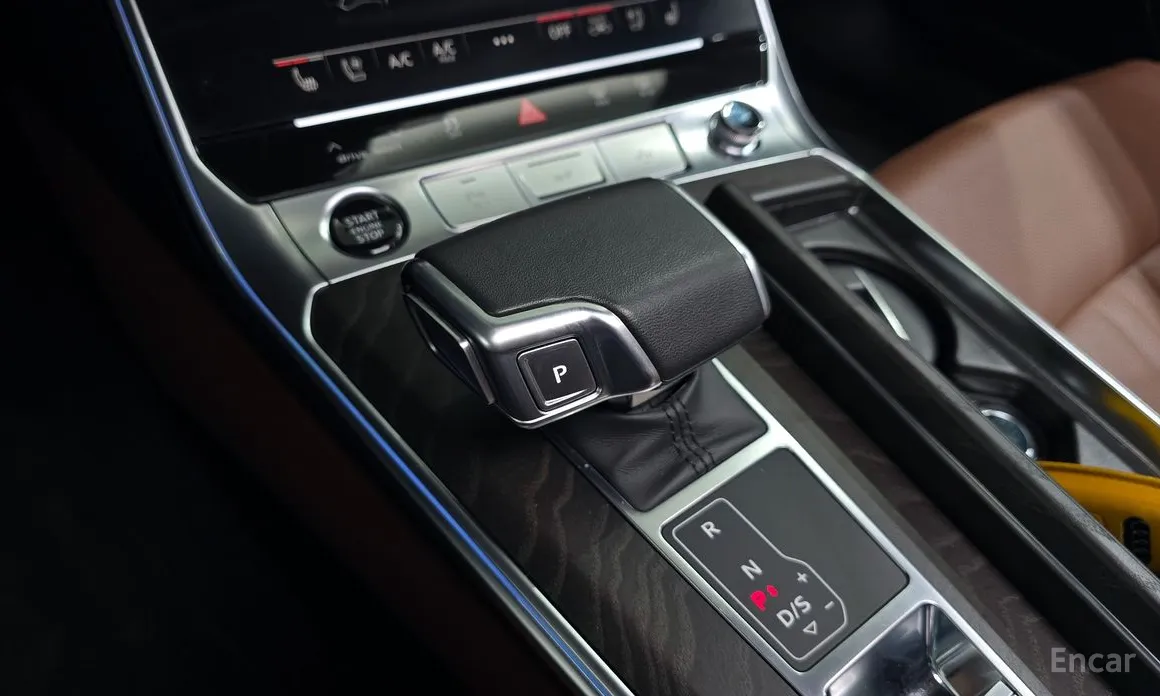 Фото 9 - Audi A6