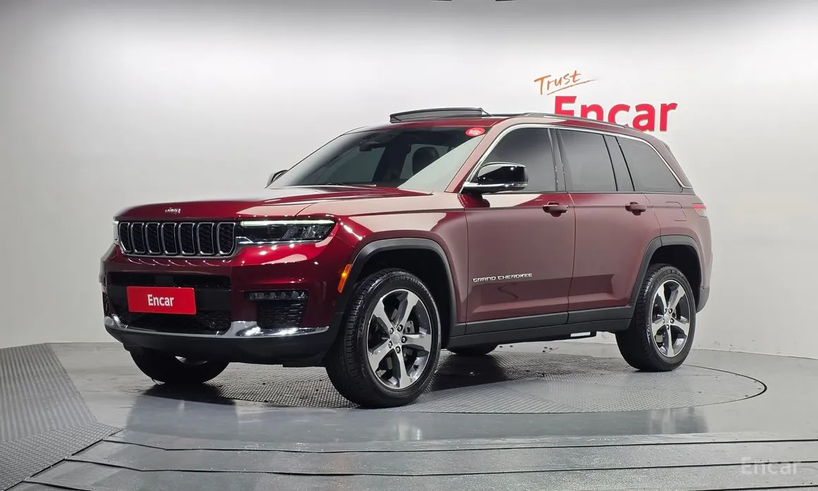 Фото 1 - Jeep Cherokee