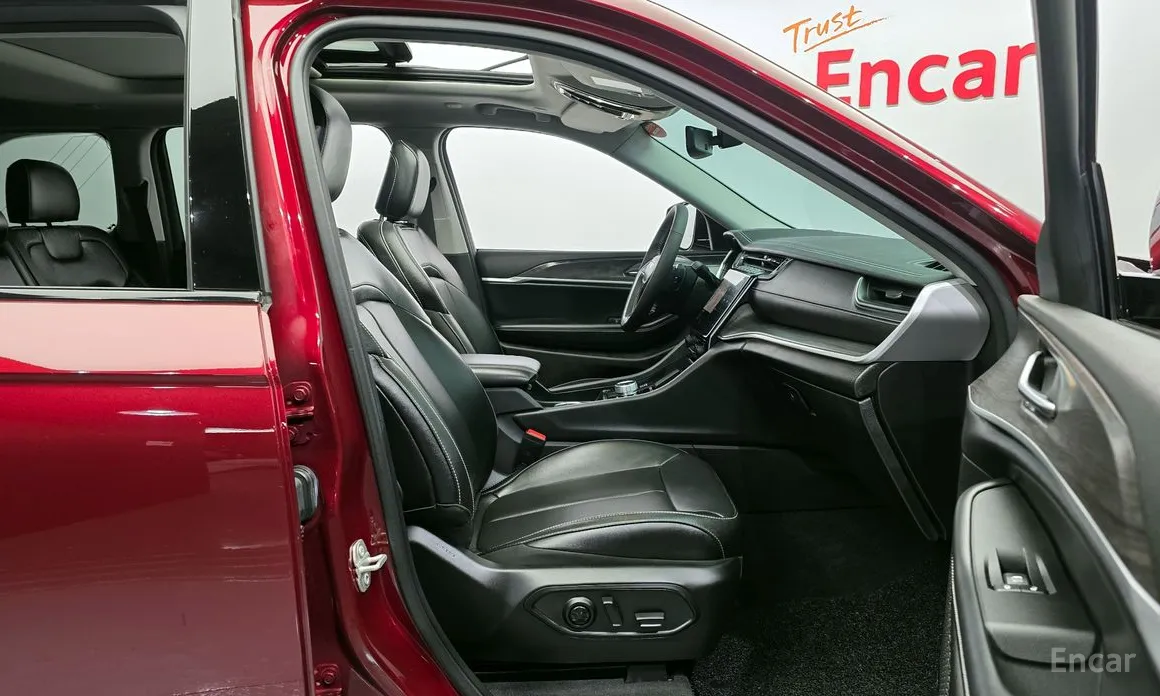 Фото 10 - Jeep Cherokee