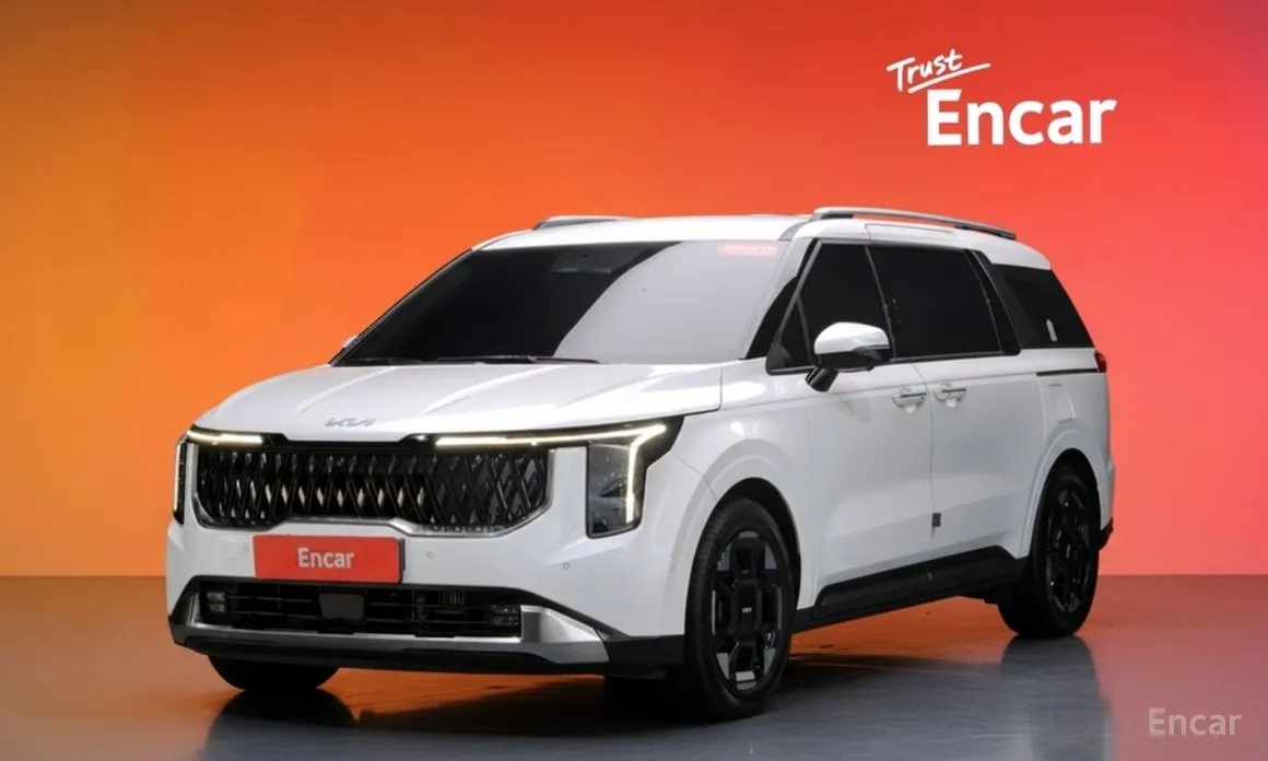 Фото 1 - Kia Carnival