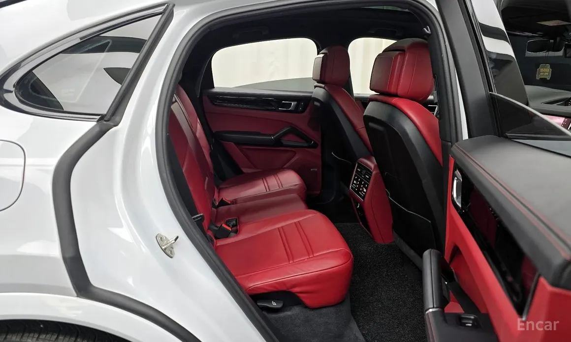 Фото 12 - Porsche Cayenne