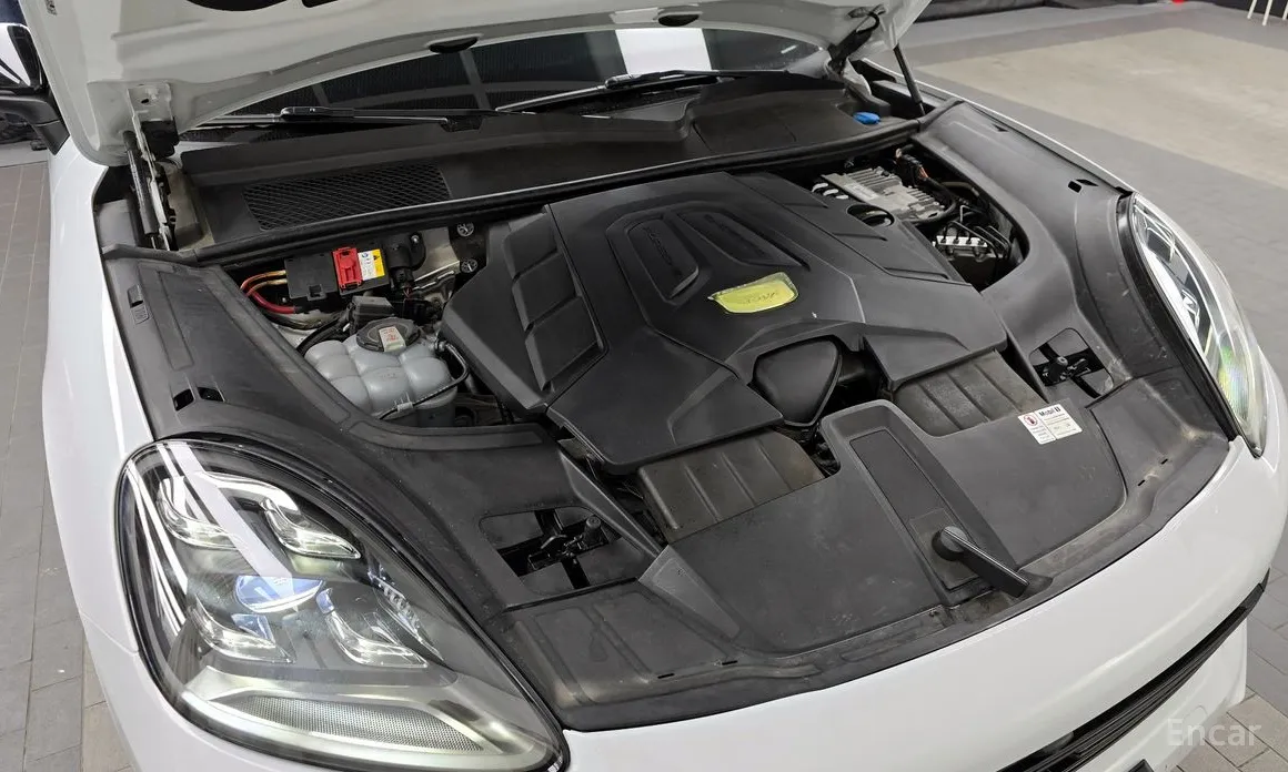 Фото 6 - Porsche Cayenne