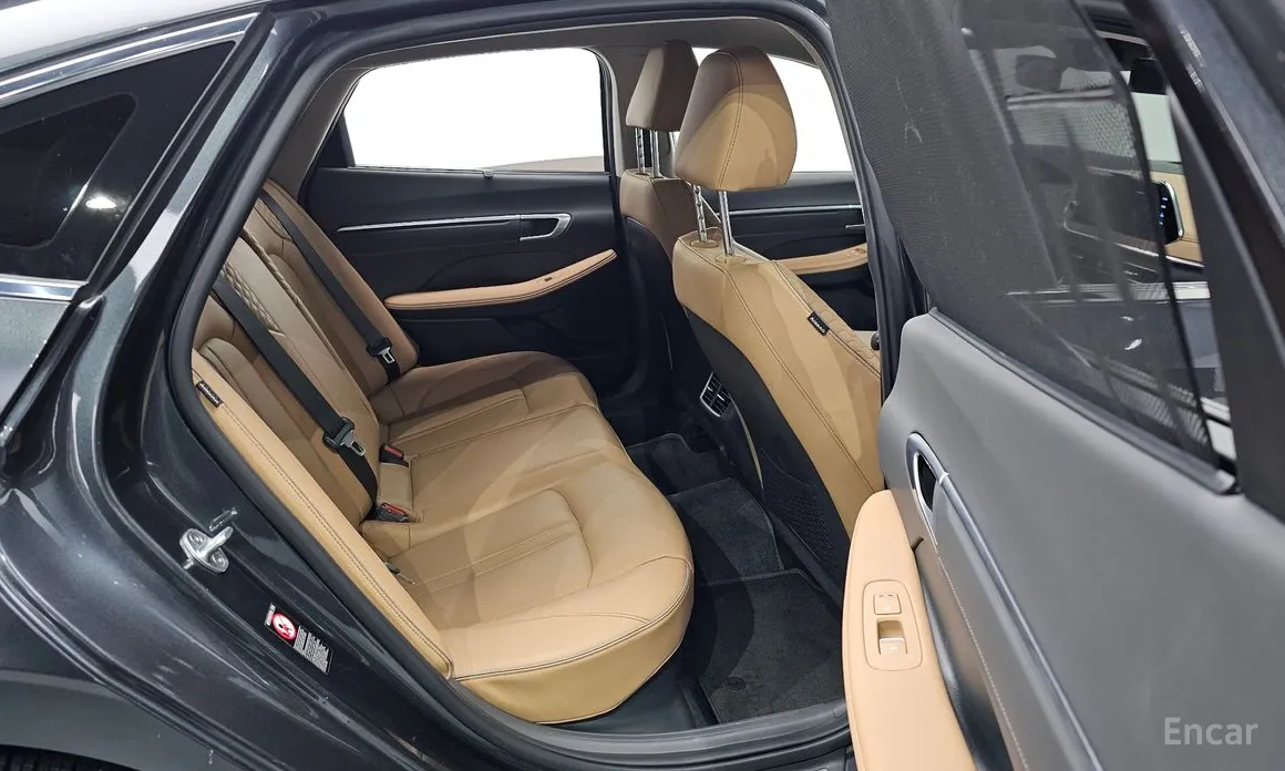 Фото 12 - Hyundai Sonata