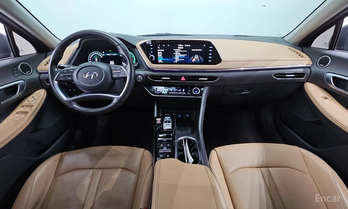 Фото 7 - Hyundai Sonata