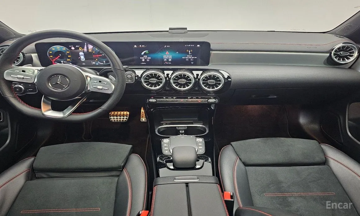 Фото 7 - Mercedes-Benz CLA-Class