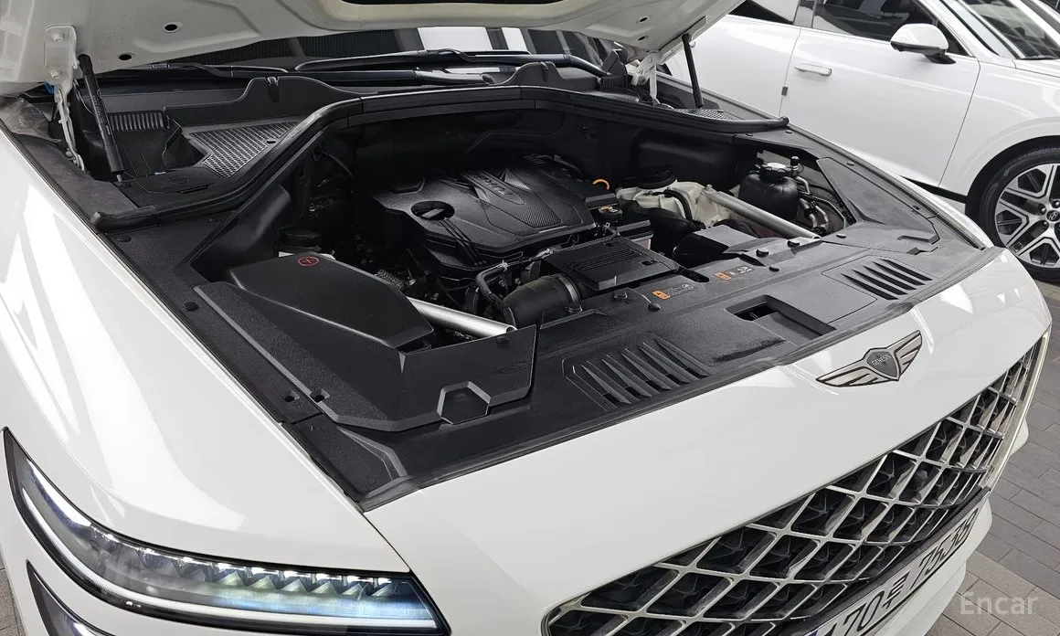 Фото 6 - Genesis GV80