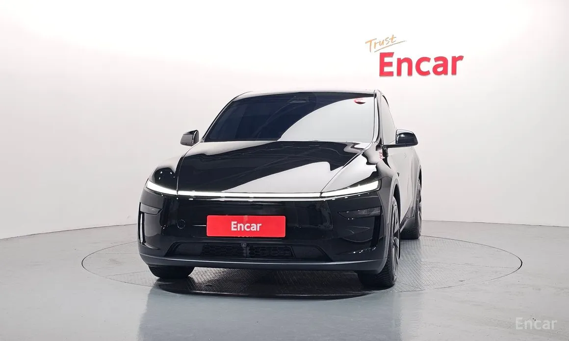 Фото 3 - Tesla Model Y