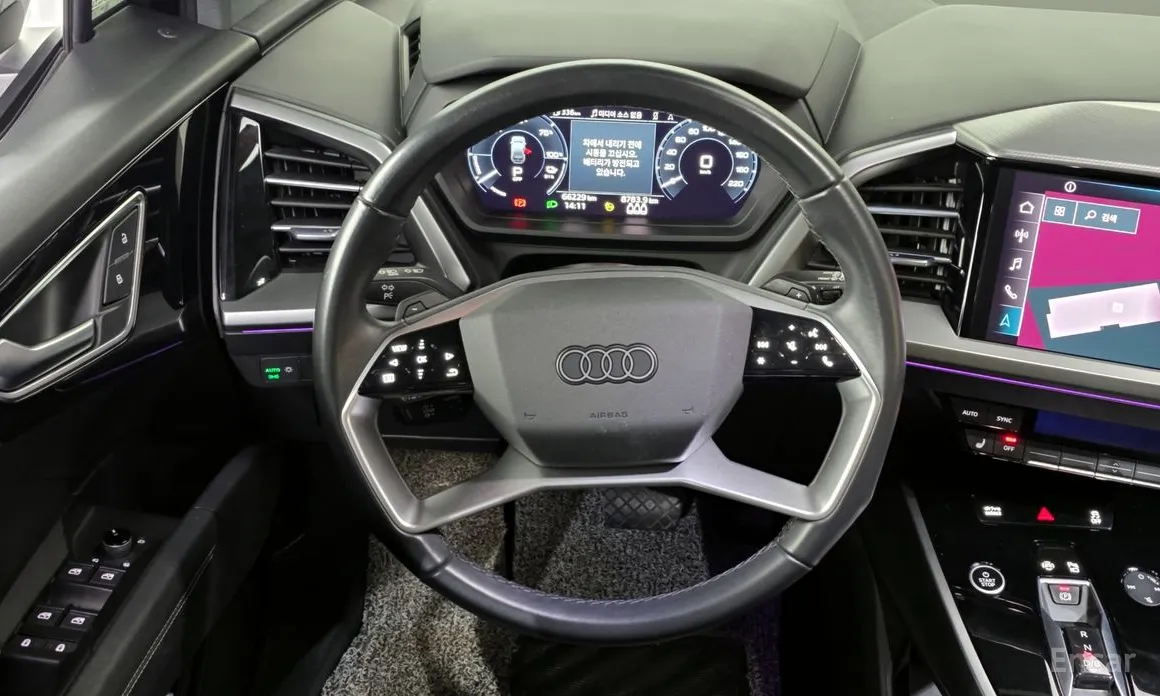 Фото 13 - Audi Q4 e-tron