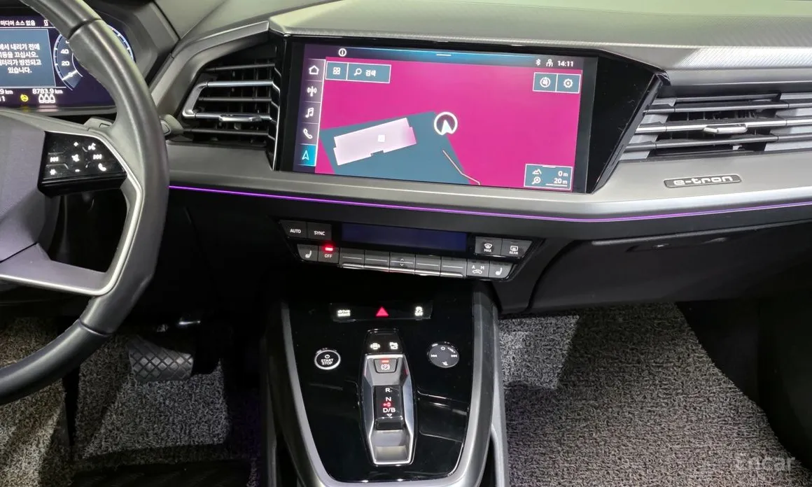 Фото 14 - Audi Q4 e-tron