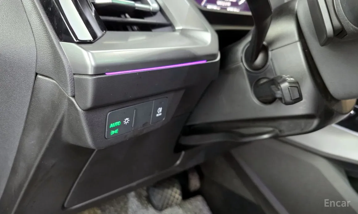 Фото 17 - Audi Q4 e-tron