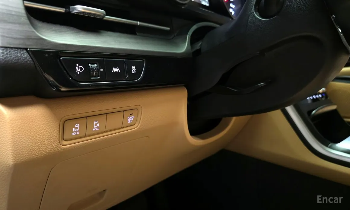 Фото 14 - Kia Carnival