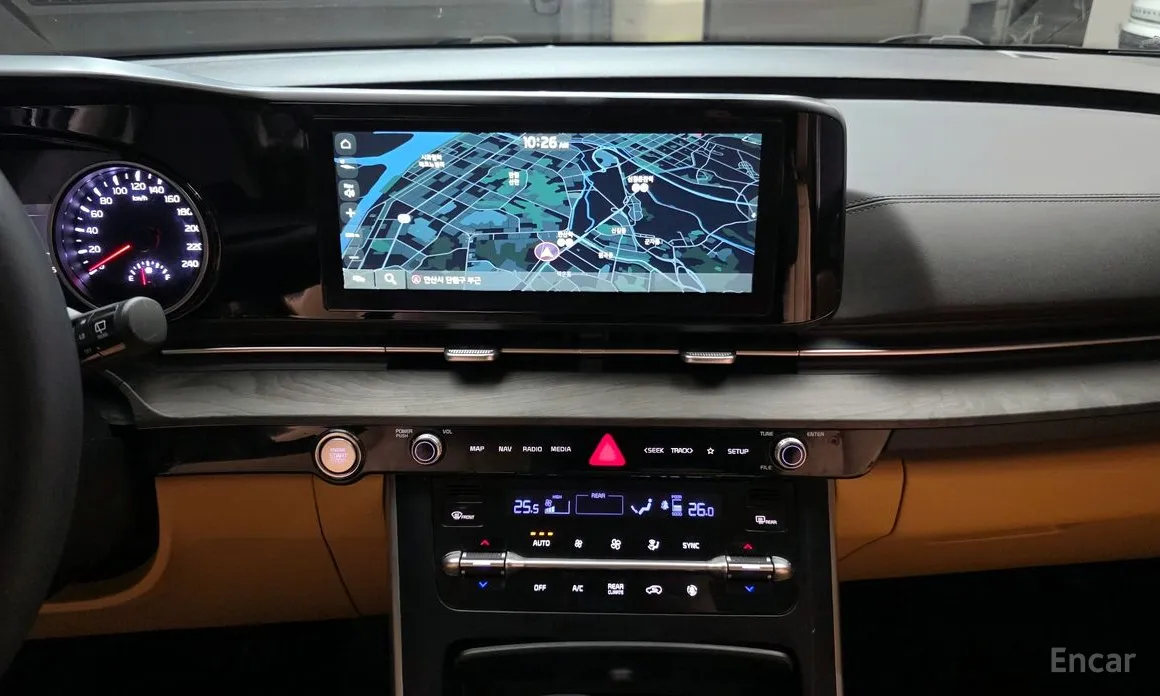 Фото 19 - Kia Carnival