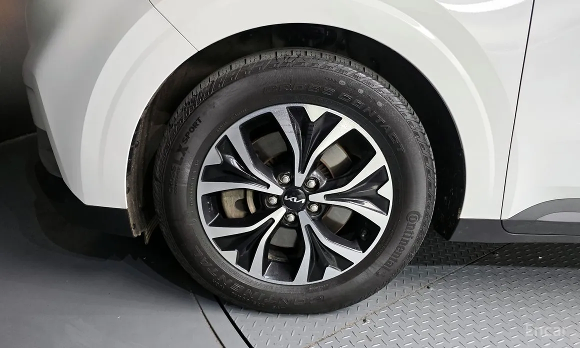 Фото 5 - Kia Carnival