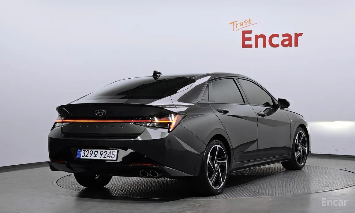 Фото 2 - Hyundai Avante