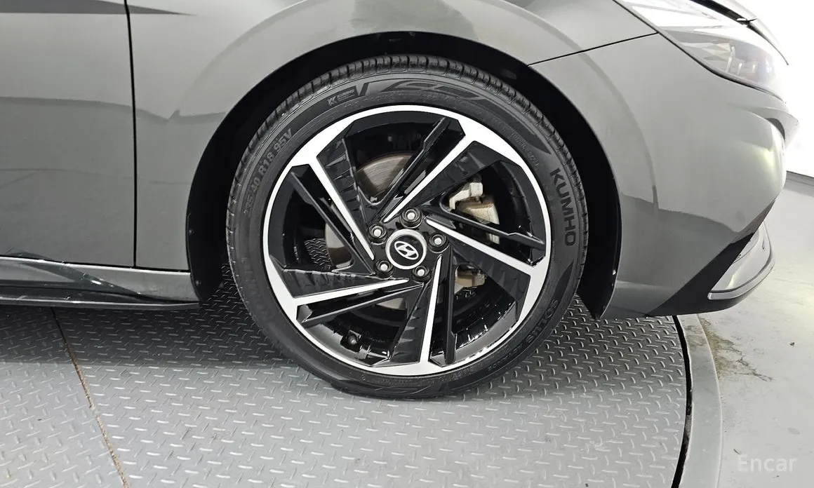 Фото 5 - Hyundai Avante