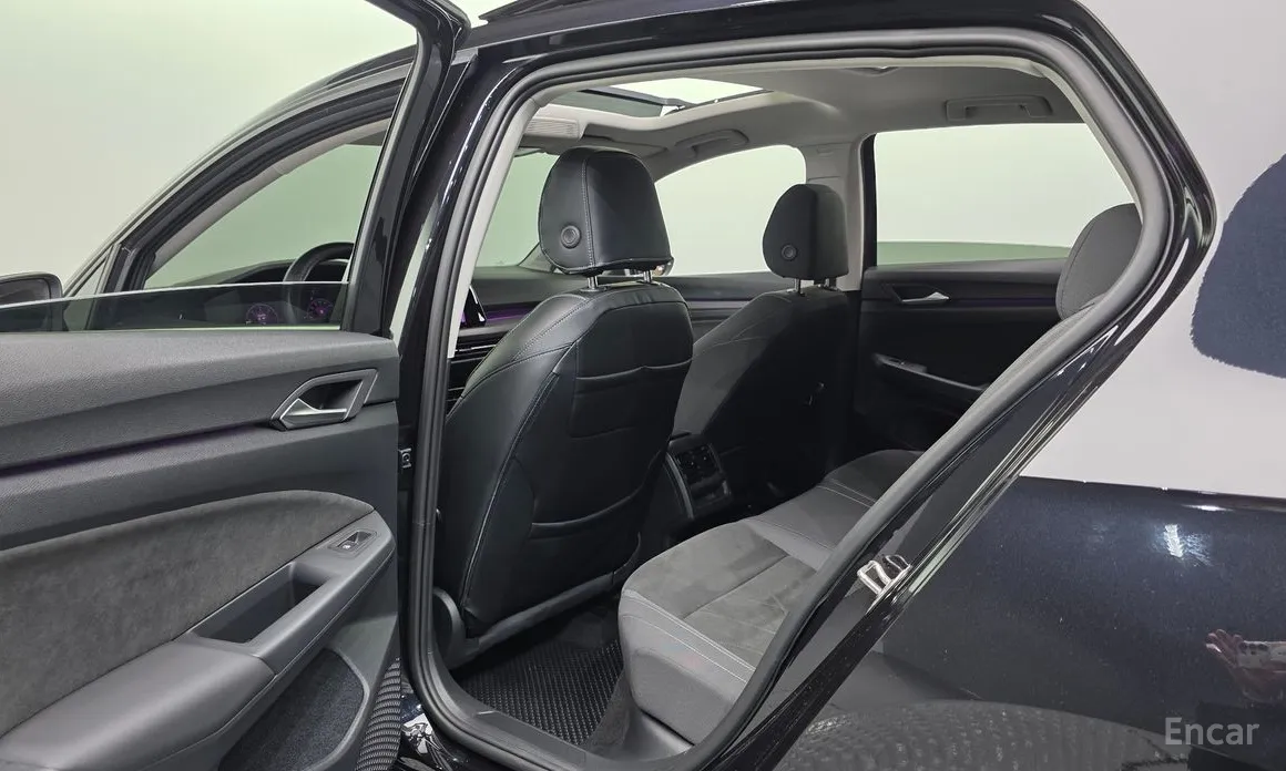 Фото 18 - Volkswagen Golf