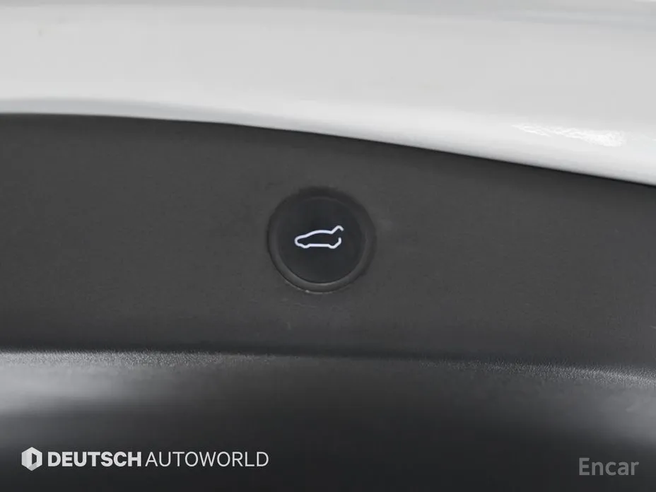 Фото 20 - Tesla Model 3