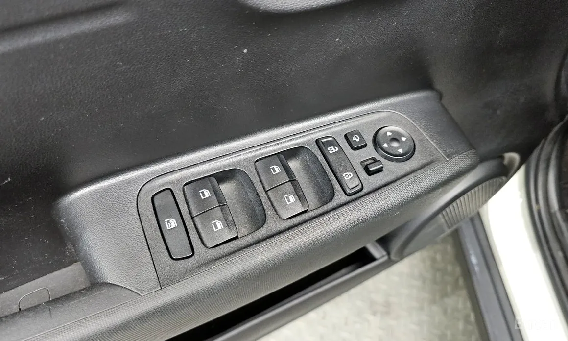 Фото 14 - Hyundai Casper