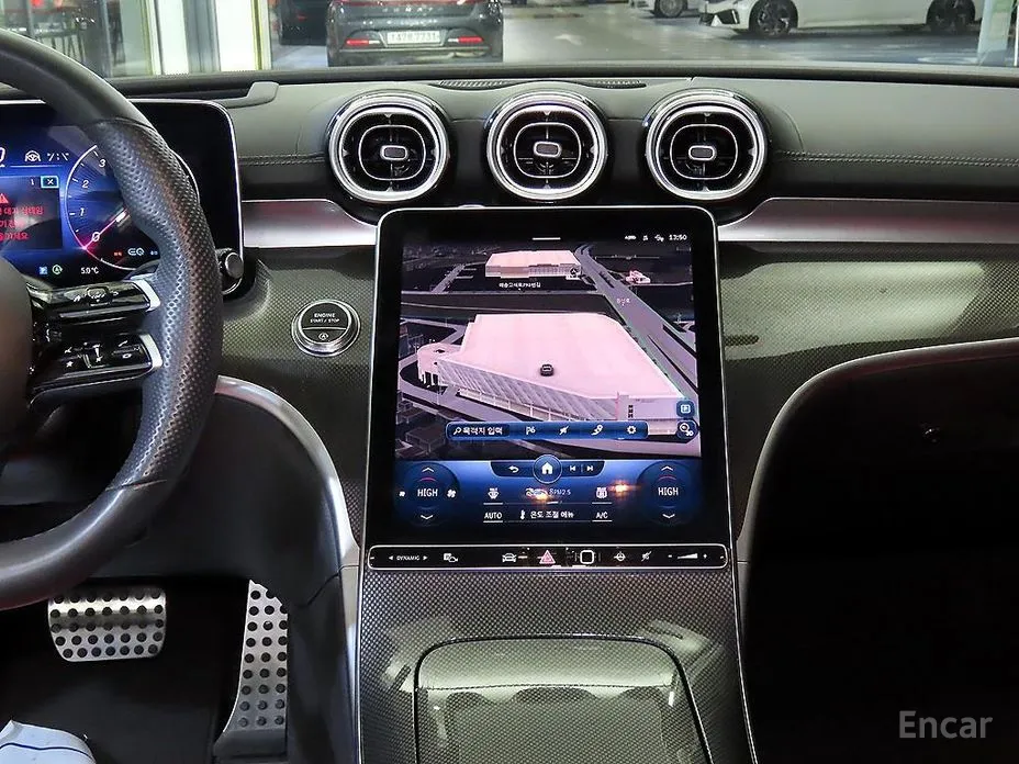 Фото 11 - Mercedes-Benz C-Class