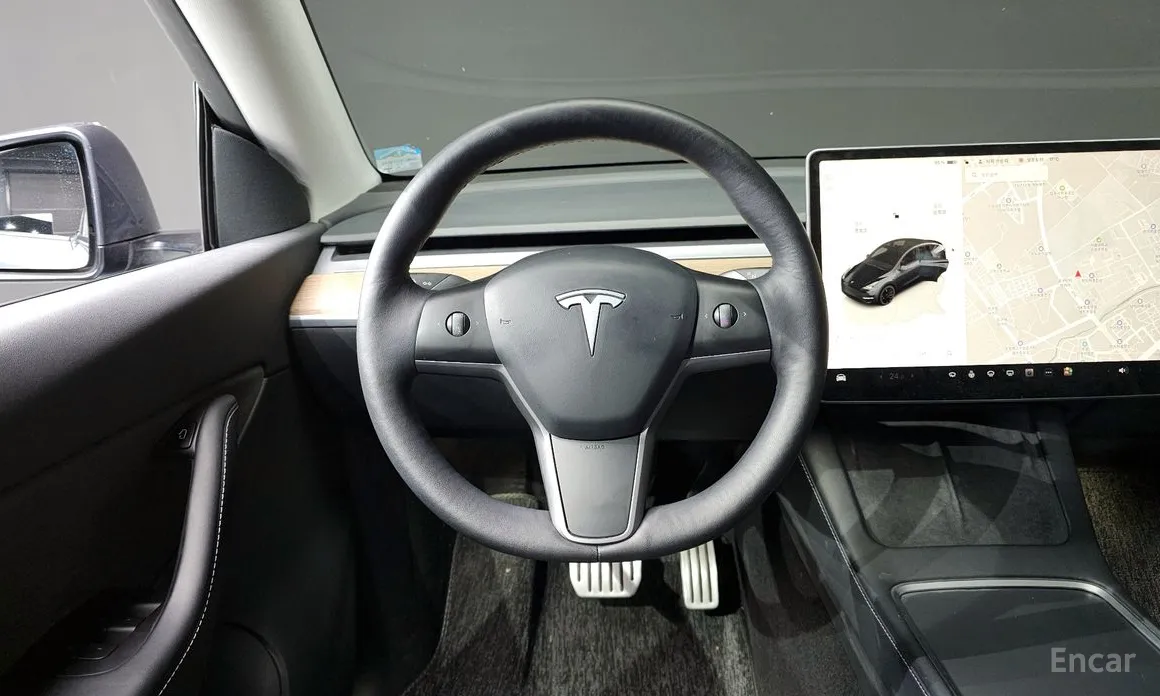 Фото 13 - Tesla Model Y