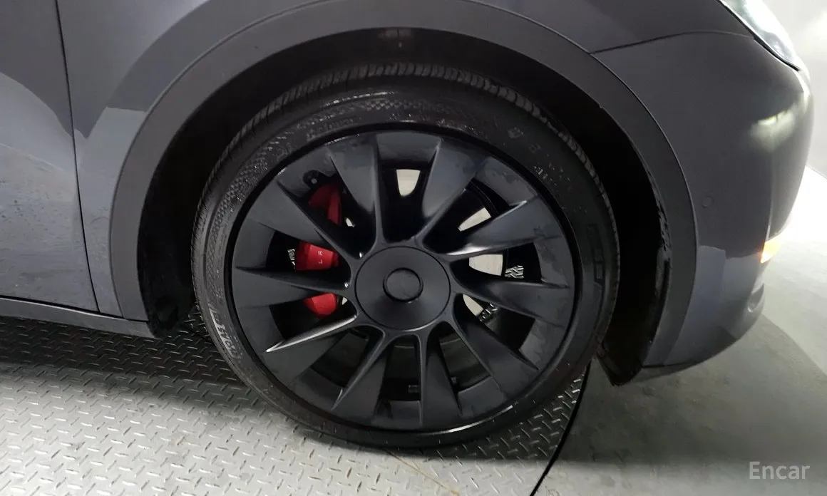 Фото 5 - Tesla Model Y