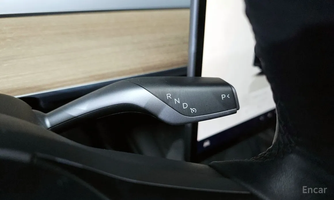 Фото 9 - Tesla Model Y