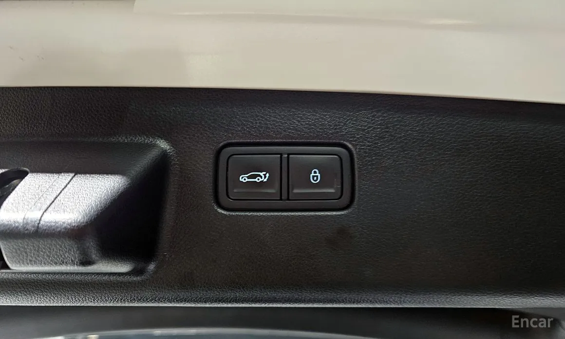 Фото 19 - Genesis GV60