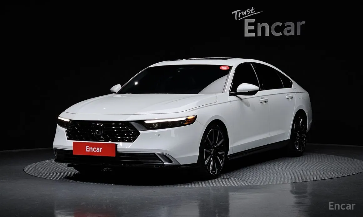 Фото 1 - Honda Accord