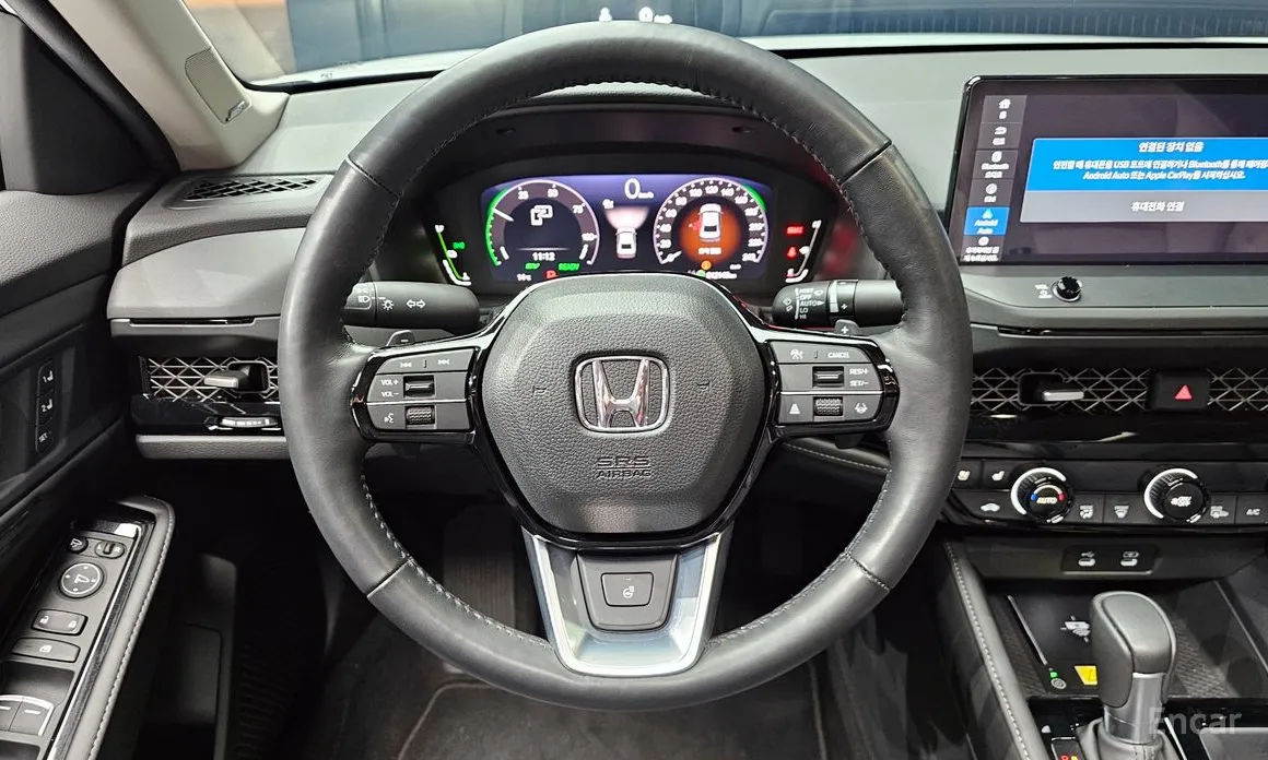 Фото 13 - Honda Accord