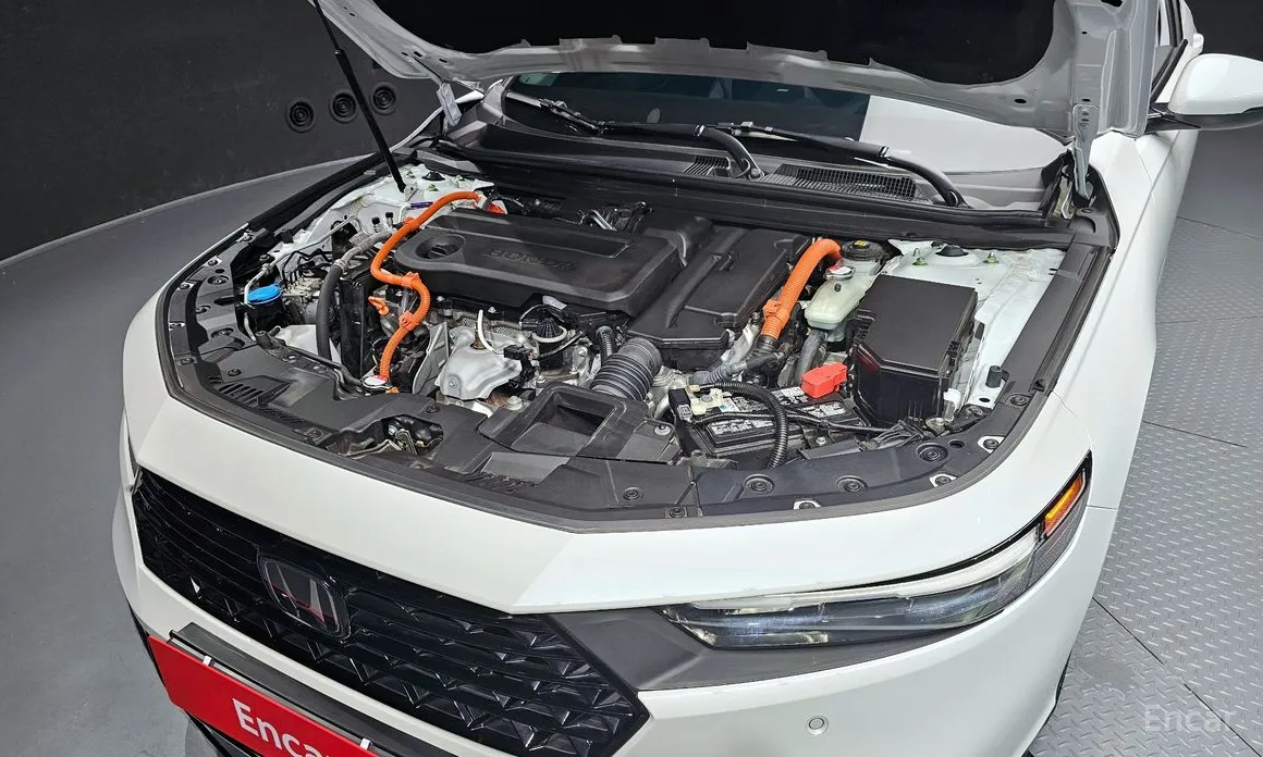 Фото 6 - Honda Accord