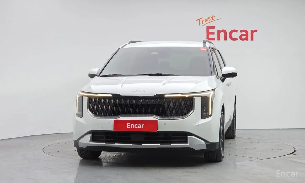 Фото 3 - Kia Carnival