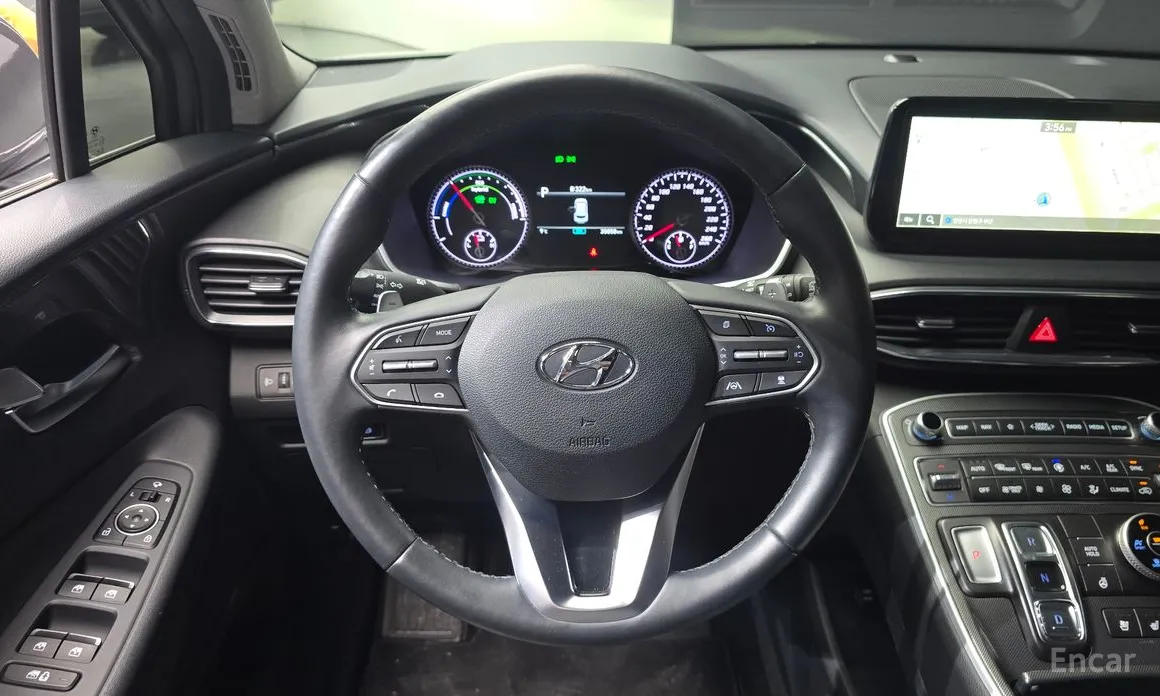 Фото 13 - Hyundai Santa Fe