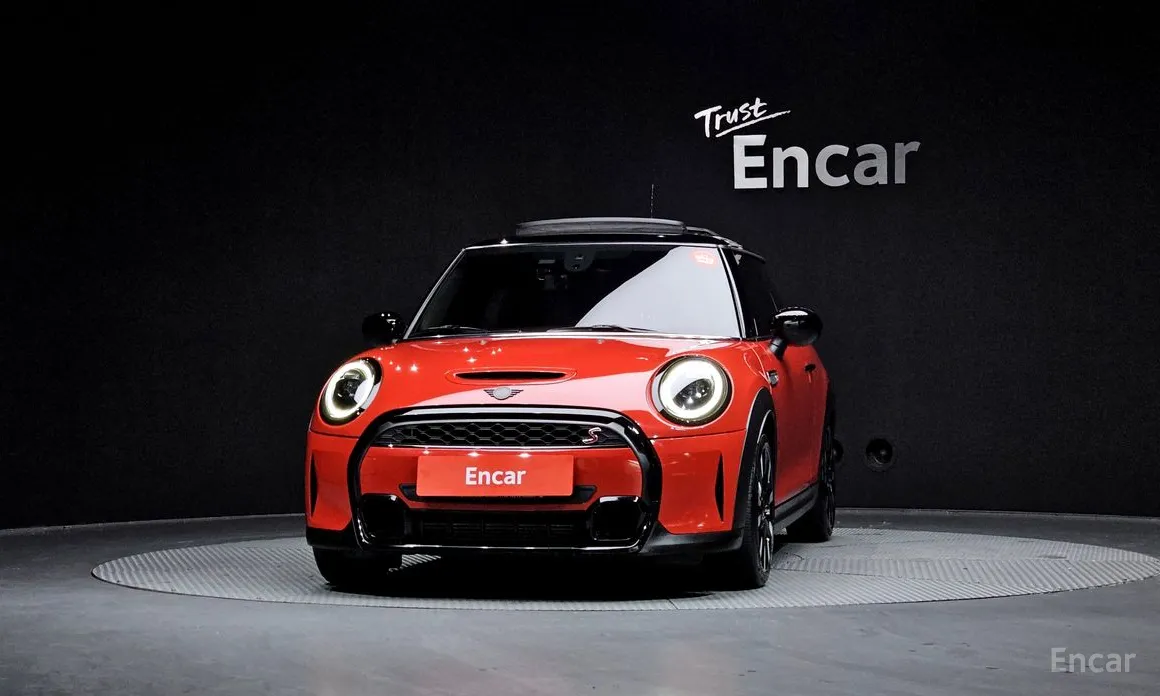 Фото 3 - Mini Cooper