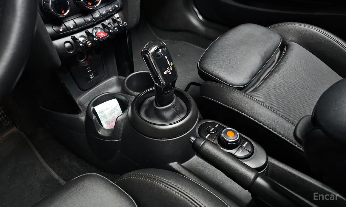 Фото 9 - Mini Cooper