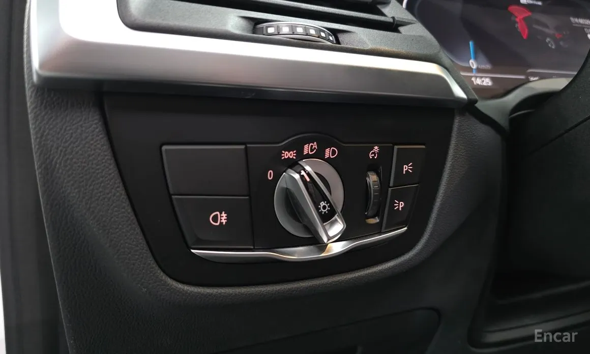 Фото 16 - BMW iX3