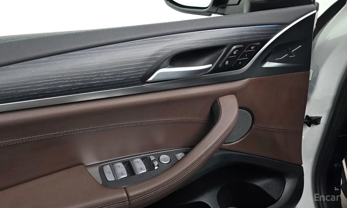 Фото 18 - BMW iX3