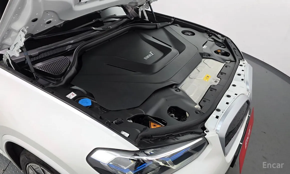 Фото 6 - BMW iX3