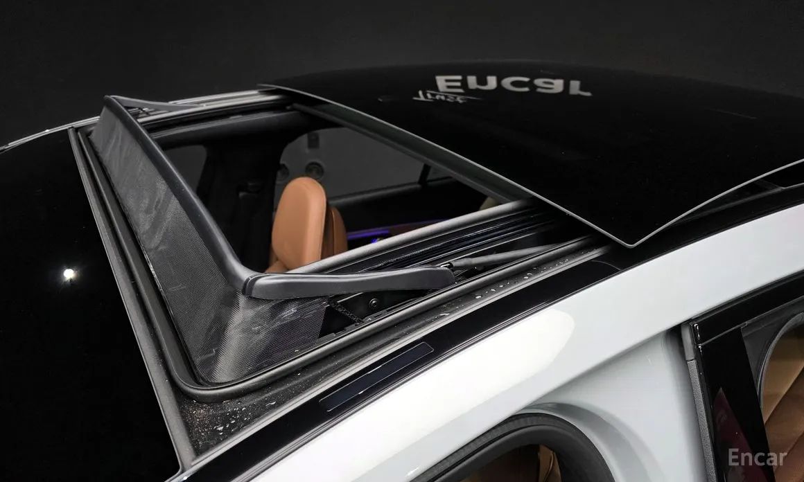 Фото 18 - Mercedes-Benz E-Class