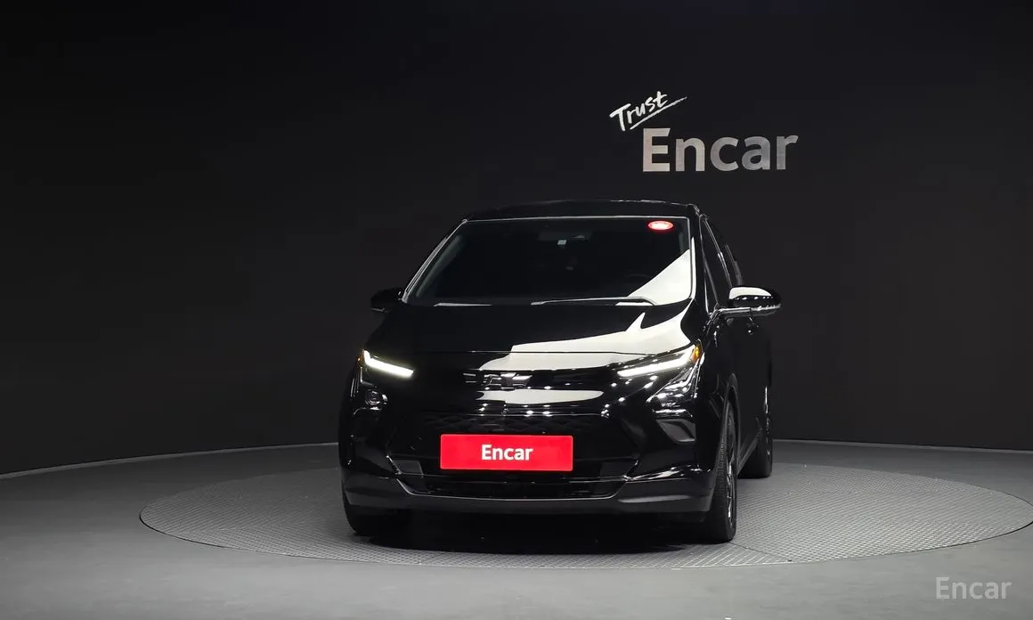 Фото 3 - Chevrolet Bolt EV