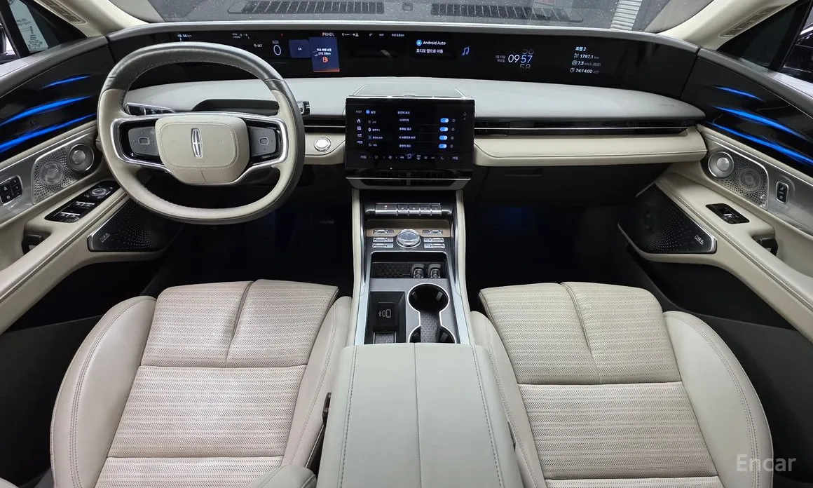 Фото 7 - Lincoln Nautilus