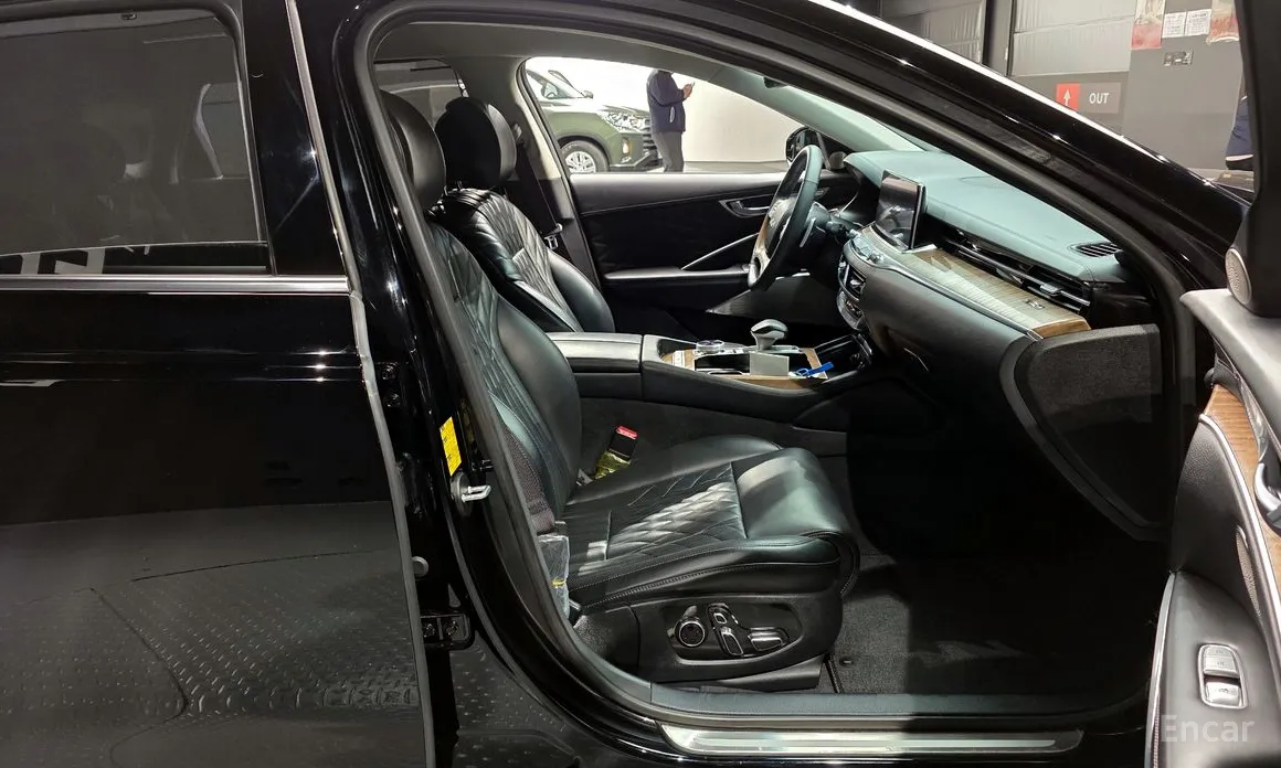 Фото 10 - Kia K9