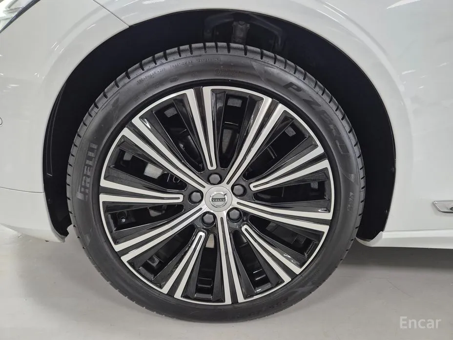 Фото 5 - Volvo S90