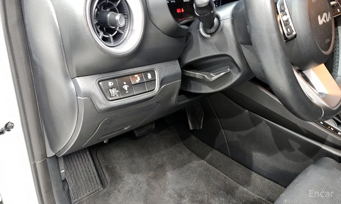 Фото 15 - Kia K3