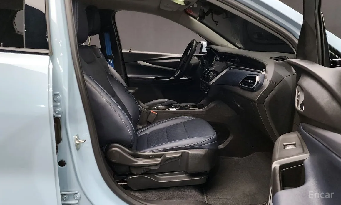 Фото 11 - Chevrolet Bolt EUV