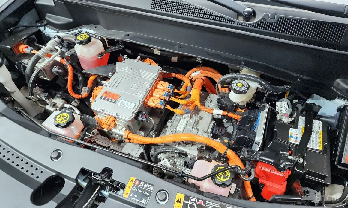 Фото 6 - Chevrolet Bolt EUV