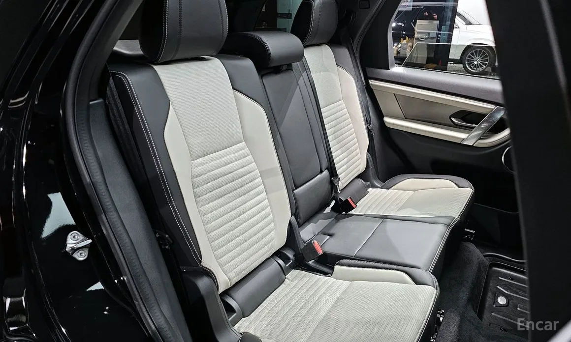 Фото 12 - Land Rover Discovery Sport